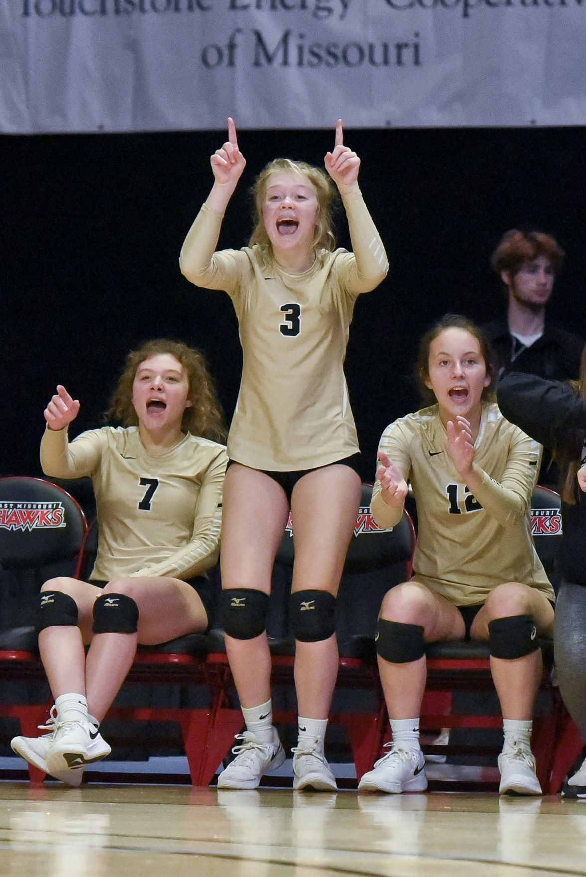 11/09/19 - Girls Volleyball - Class 3 third place match - Windsor vs St, Michael